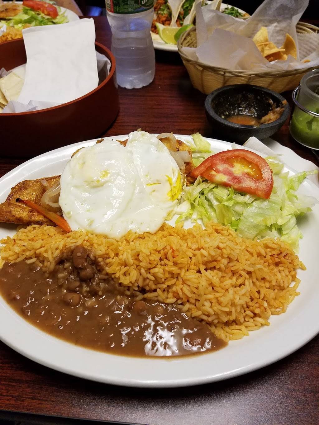 Aguilas de Mexico | restaurant | 118 Pacific St, Newark, NJ 07105, USA | 9737324168 OR +1 973-732-4168