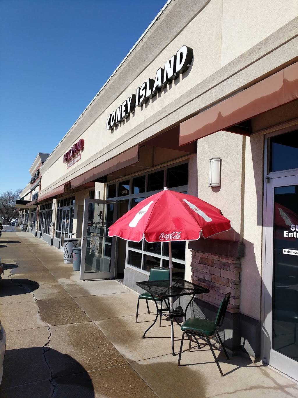 Coney Island Wiener House | restaurant | 3013 Hamilton Blvd, Sioux City, IA 51104, USA | 7122586756 OR +1 712-258-6756