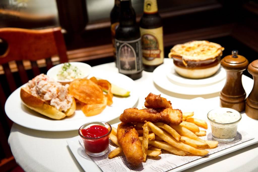 Fox and Hounds | restaurant | 1 Liberty Blvd, Malvern, PA 19355, USA | 6102967300 OR +1 610-296-7300