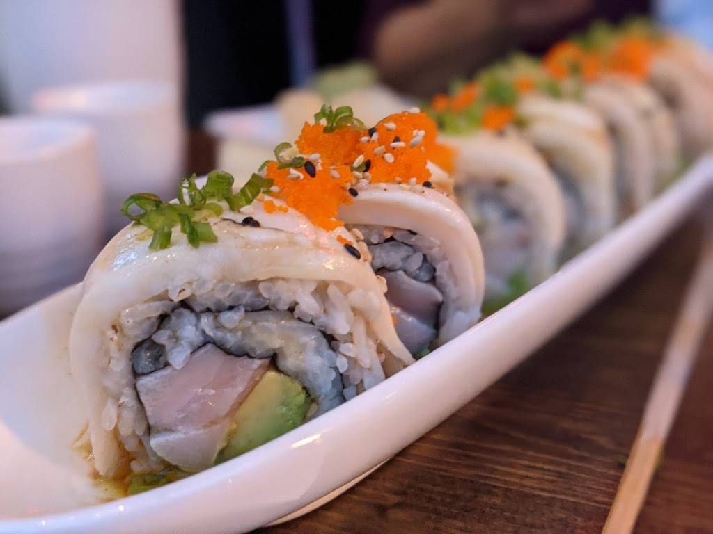 Pinche Sushi | restaurant | 564 S Van Ness Ave, San Francisco, CA 94110, USA | 4159238482 OR +1 415-923-8482