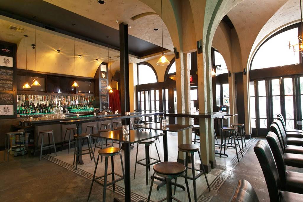 Bank of Venice | restaurant | 80 Windward Ave, Venice, CA 90291, USA | 3104505222 OR +1 310-450-5222