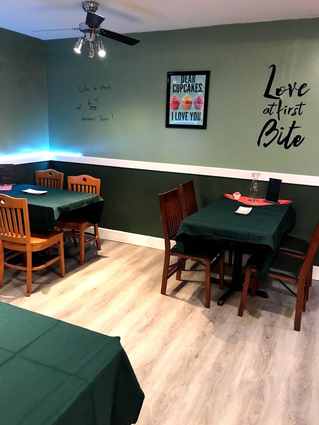 Small Bites Bistro | restaurant | 409 W Washington St, Alexandria, IN 46001, USA | 7656175467 OR +1 765-617-5467