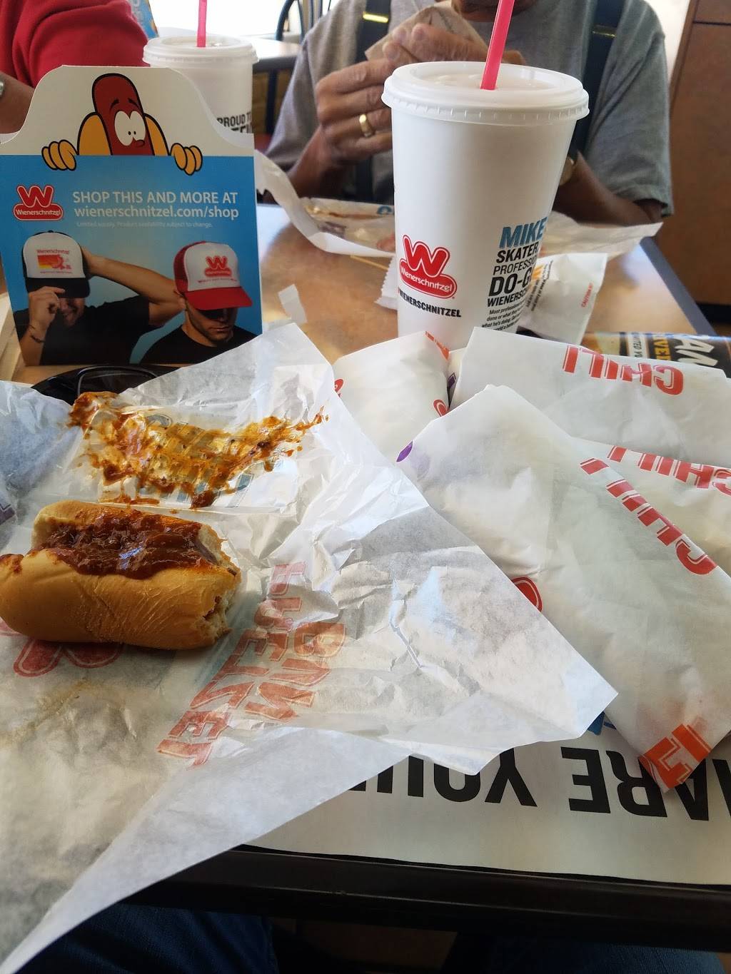 Wienerschnitzel | restaurant | 1401 S Kolb Rd, Tucson, AZ 85710, USA | 5202968632 OR +1 520-296-8632