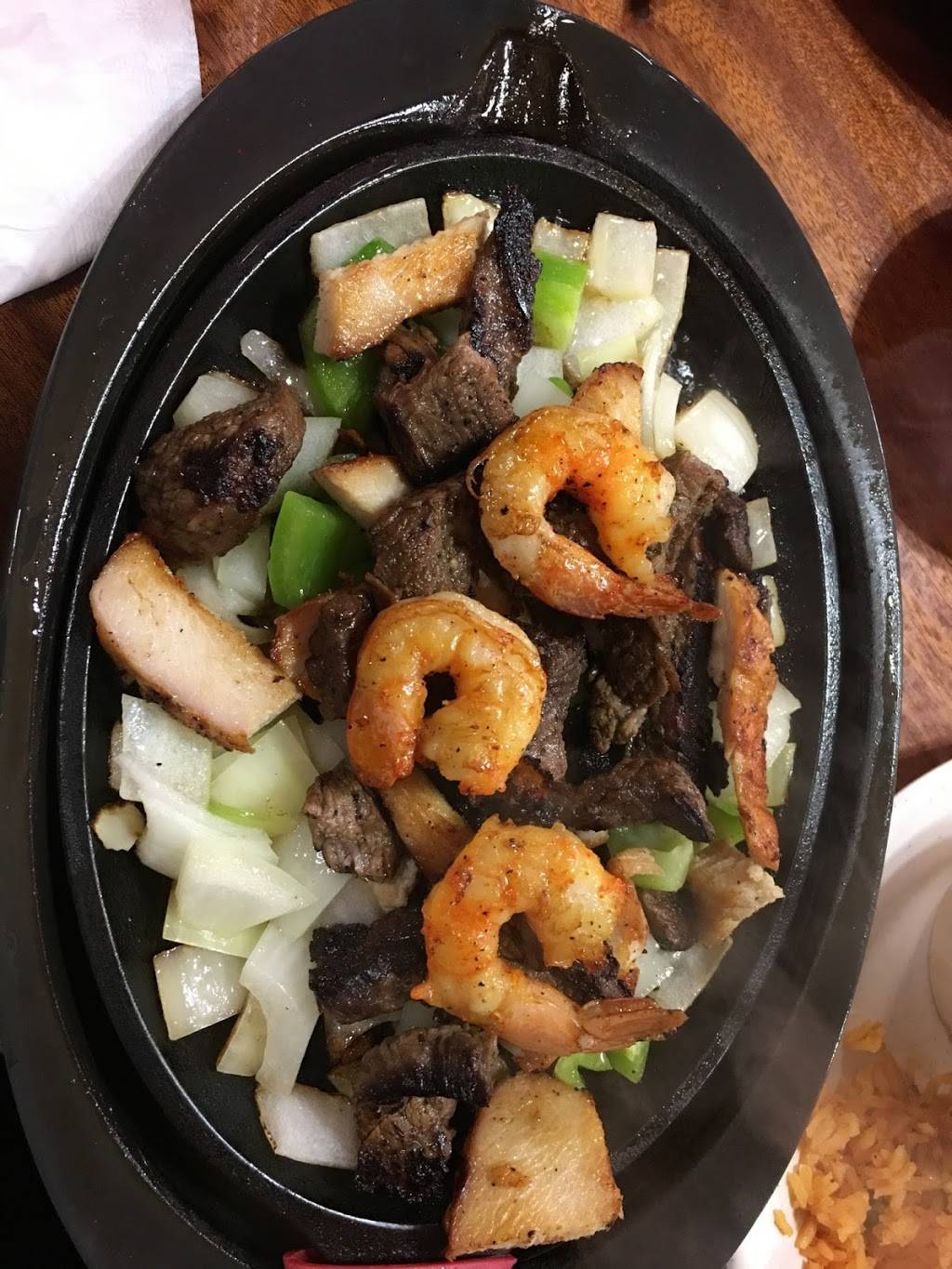 Taqueria Mexicano Grille Estilo Jalisco | restaurant | 1840 N Main St, Cleburne, TX 76033, USA | 8177742454 OR +1 817-774-2454