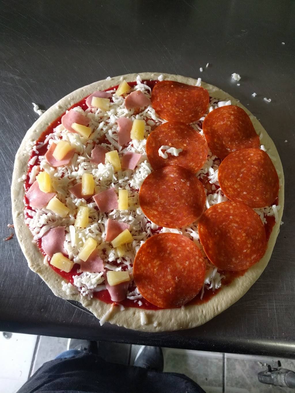 La casa de la pizza | restaurant | Av. Martires de Chicago 403, Ampliación obrera, 22180 Tijuana, B.C., Mexico | 016646846672 OR +52 664 684 6672