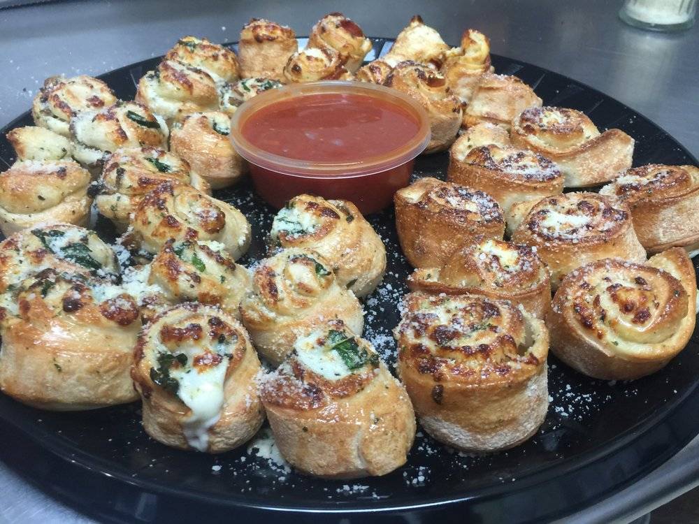 Vocelli Pizza | restaurant | 1331 Rockville Pike Suite A, Rockville, MD 20852, USA | 3012940003 OR +1 301-294-0003