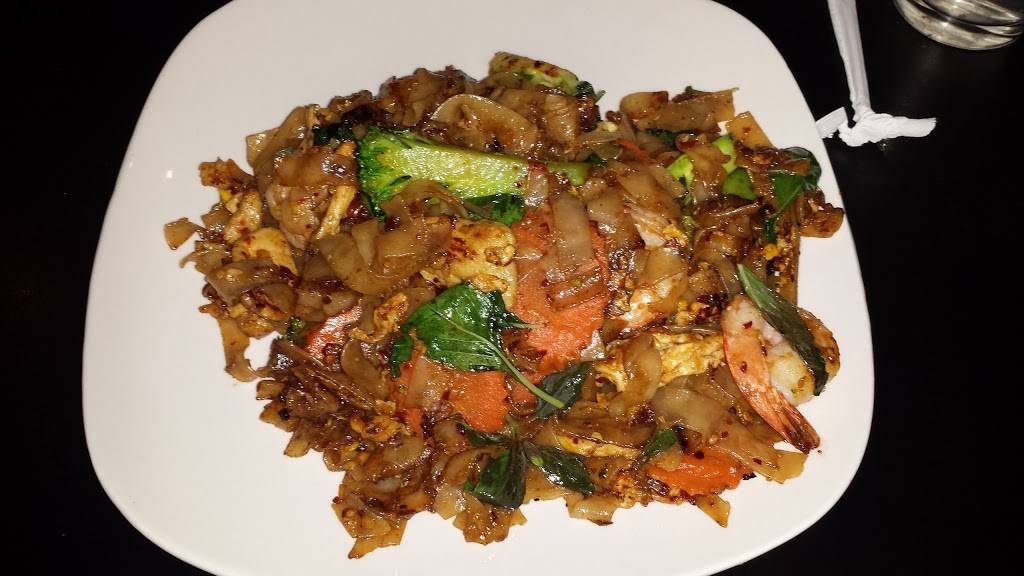 Bangkok Thai Cuisine | restaurant | 5359 Mayfield Rd, Lyndhurst, OH 44124, USA | 4406841982 OR +1 440-684-1982
