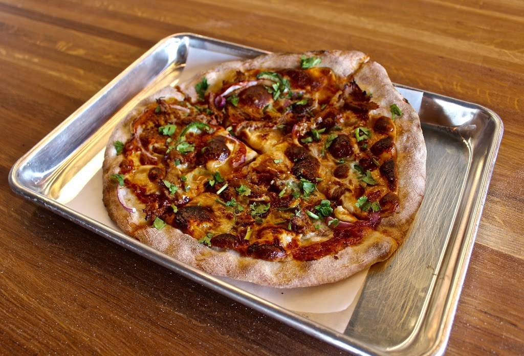 Tafts Brewpourium | restaurant | 4831 Spring Grove Ave #1, Cincinnati, OH 45232, USA | 5138535021 OR +1 513-853-5021