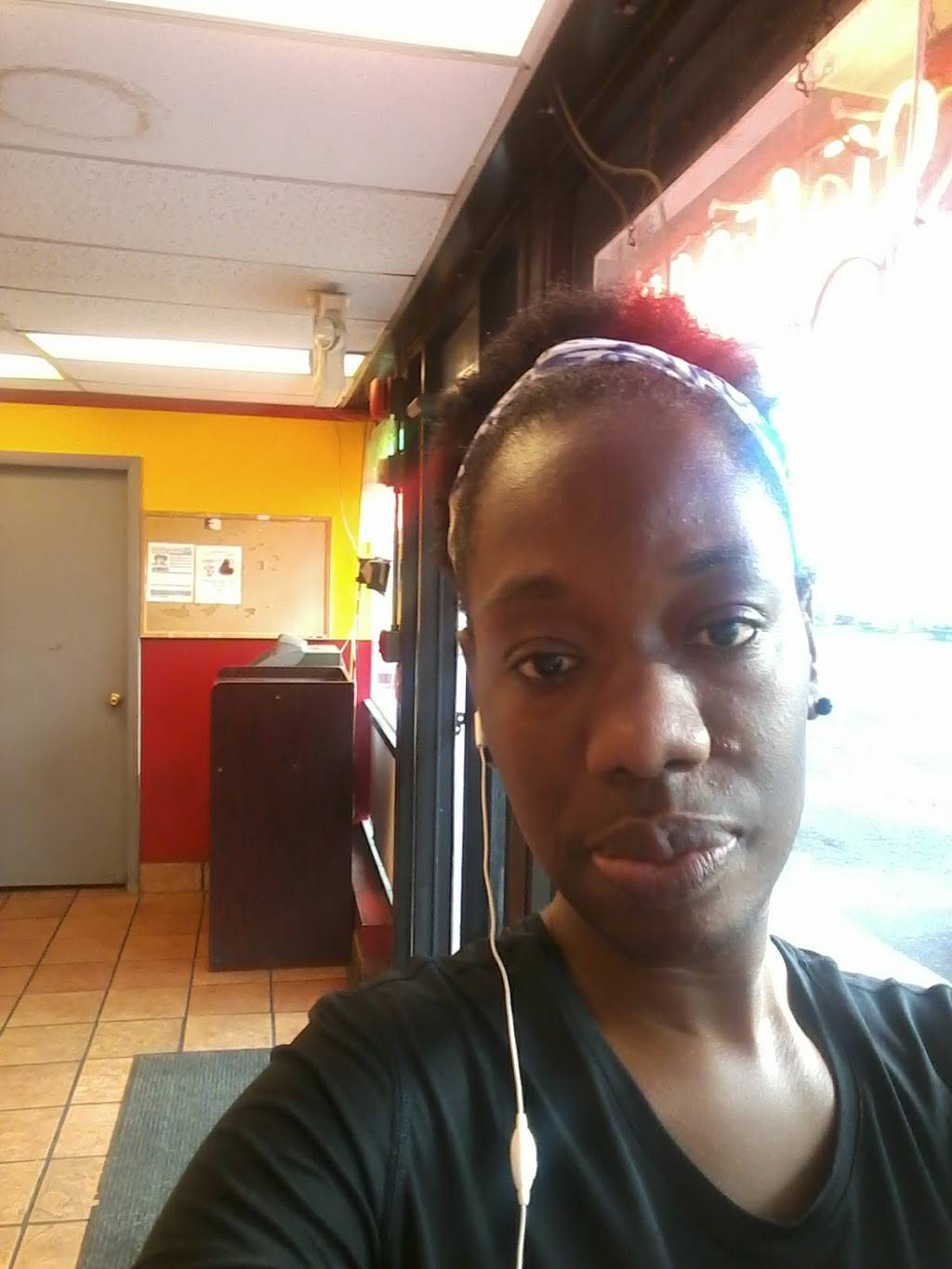 Americas Best Wings | restaurant | 4524 Benning Rd SE, Washington, DC 20019, USA | 2025750544 OR +1 202-575-0544