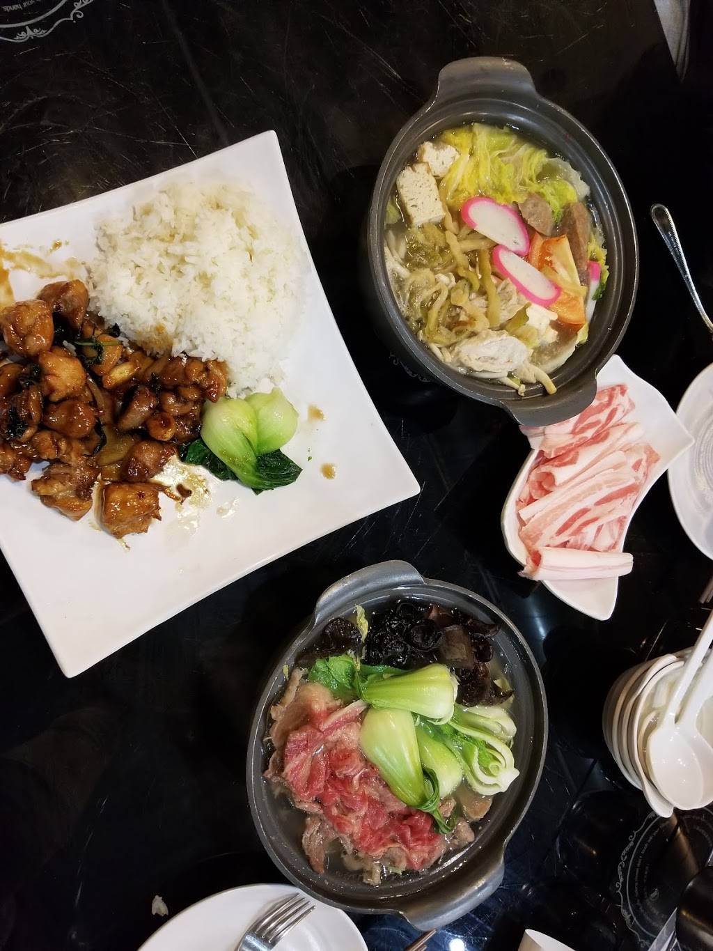 Tsim Sha Tsui Hot Pot Cafe | restaurant | 1627 Chicago Ave, Evanston, IL 60201, USA | 8475638549 OR +1 847-563-8549