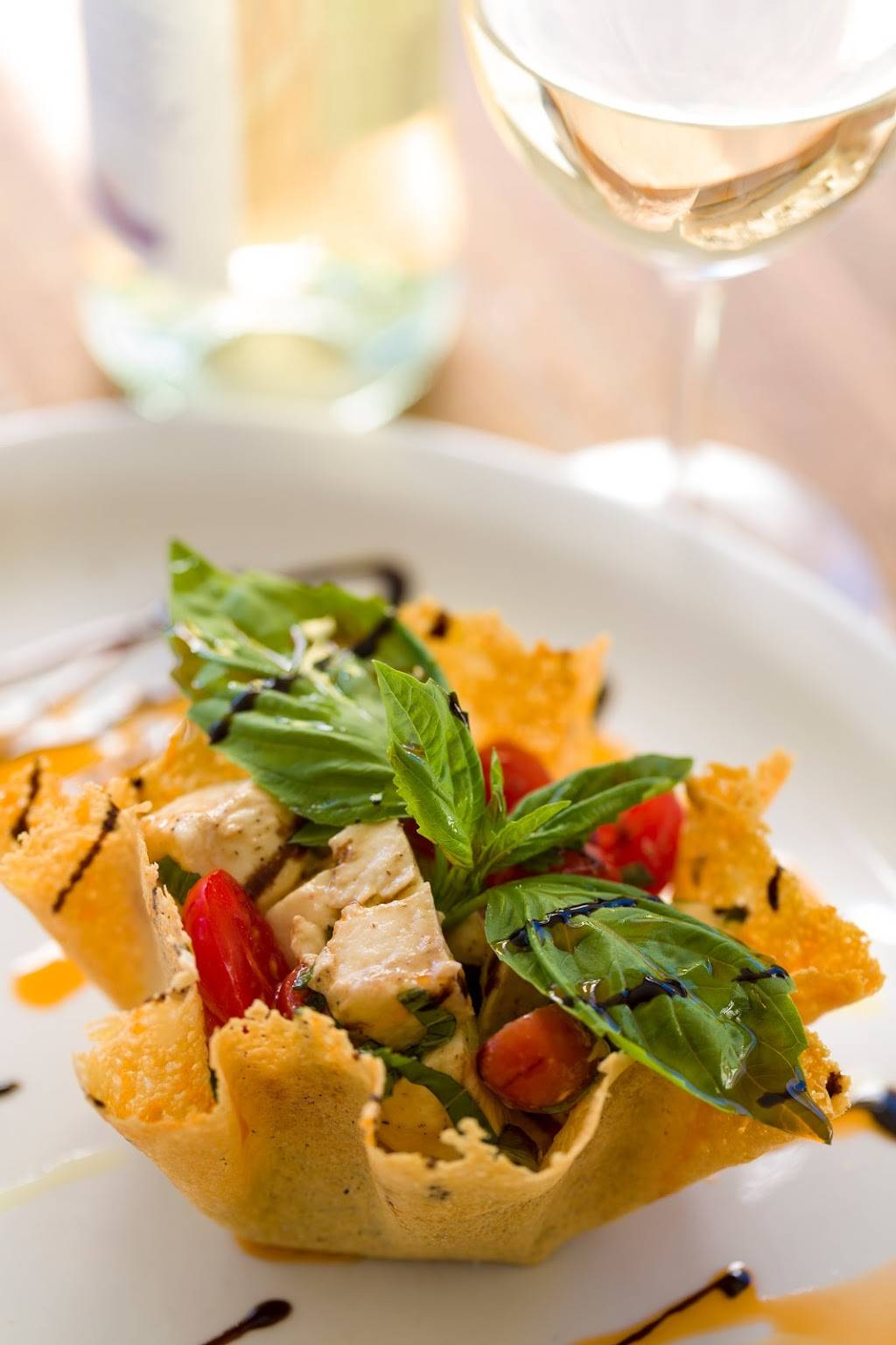 Ports of Italy | restaurant | 47 Commercial St, Boothbay Harbor, ME 04538, USA | 2076331011 OR +1 207-633-1011