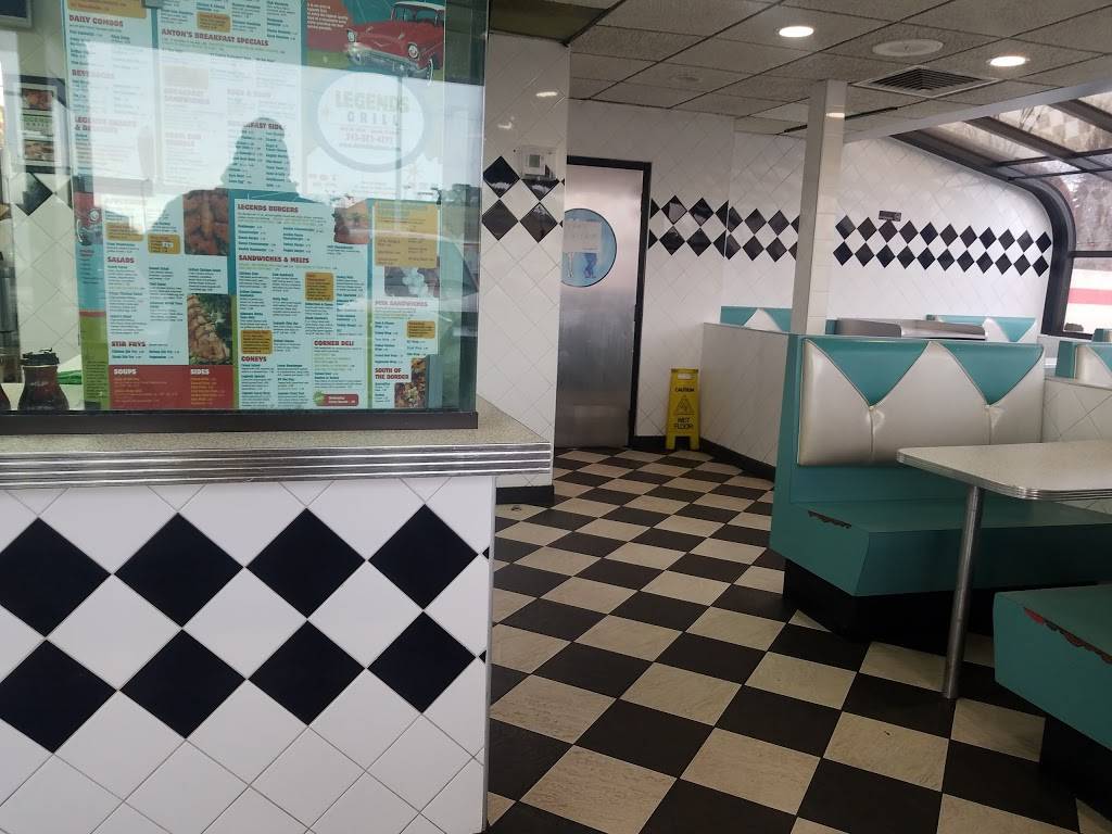 Legends Coney Island | restaurant | 5805 Mt Elliott St, Detroit, MI 48211, USA | 3135714777 OR +1 313-571-4777