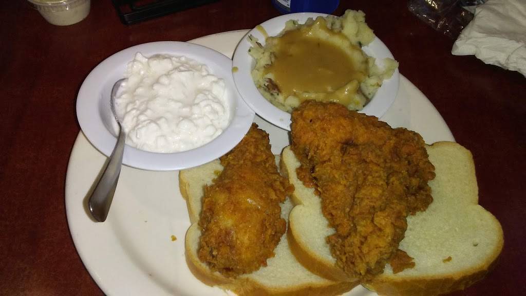 Backstreet Wine and Dine | restaurant | 310 E Back St, Hecker, IL 62248, USA | 6184301052 OR +1 618-430-1052