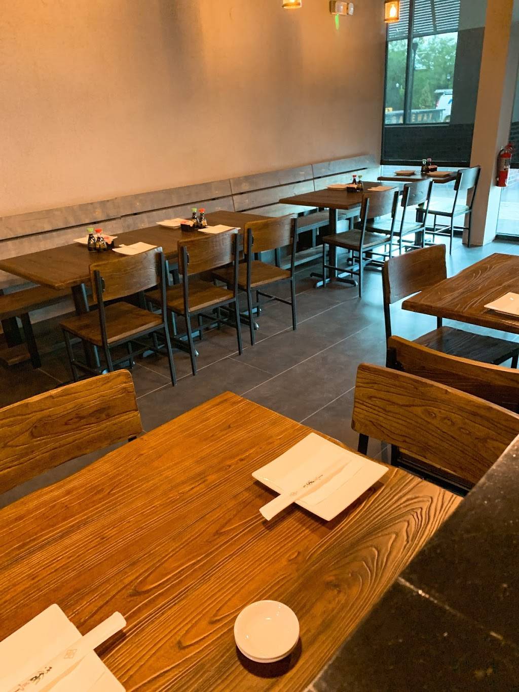 Kiwami Ramen Sushi | restaurant | 10262 Causeway Blvd, Tampa, FL 33619, USA | 8133930683 OR +1 813-393-0683