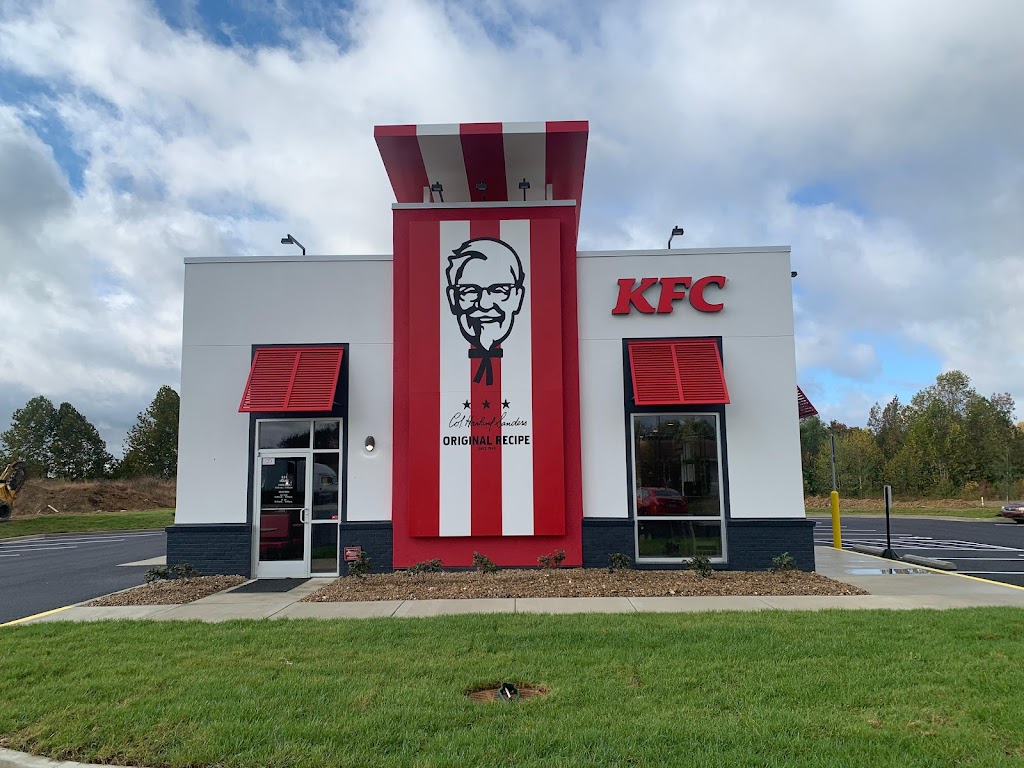 KFC | restaurant | 647 S 2nd St, Central City, KY 42330, USA | 2709778807 OR +1 270-977-8807