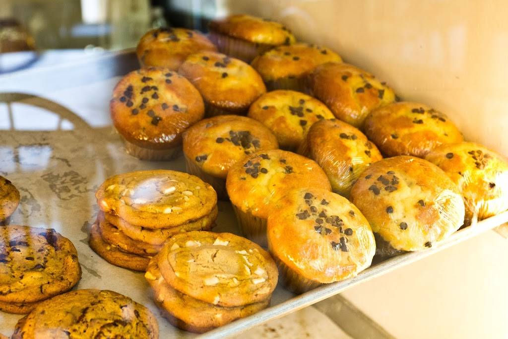 Saratoga Bagels | bakery | 12840 Saratoga Sunnyvale Rd, Saratoga, CA 95070, USA | 4088676834 OR +1 408-867-6834