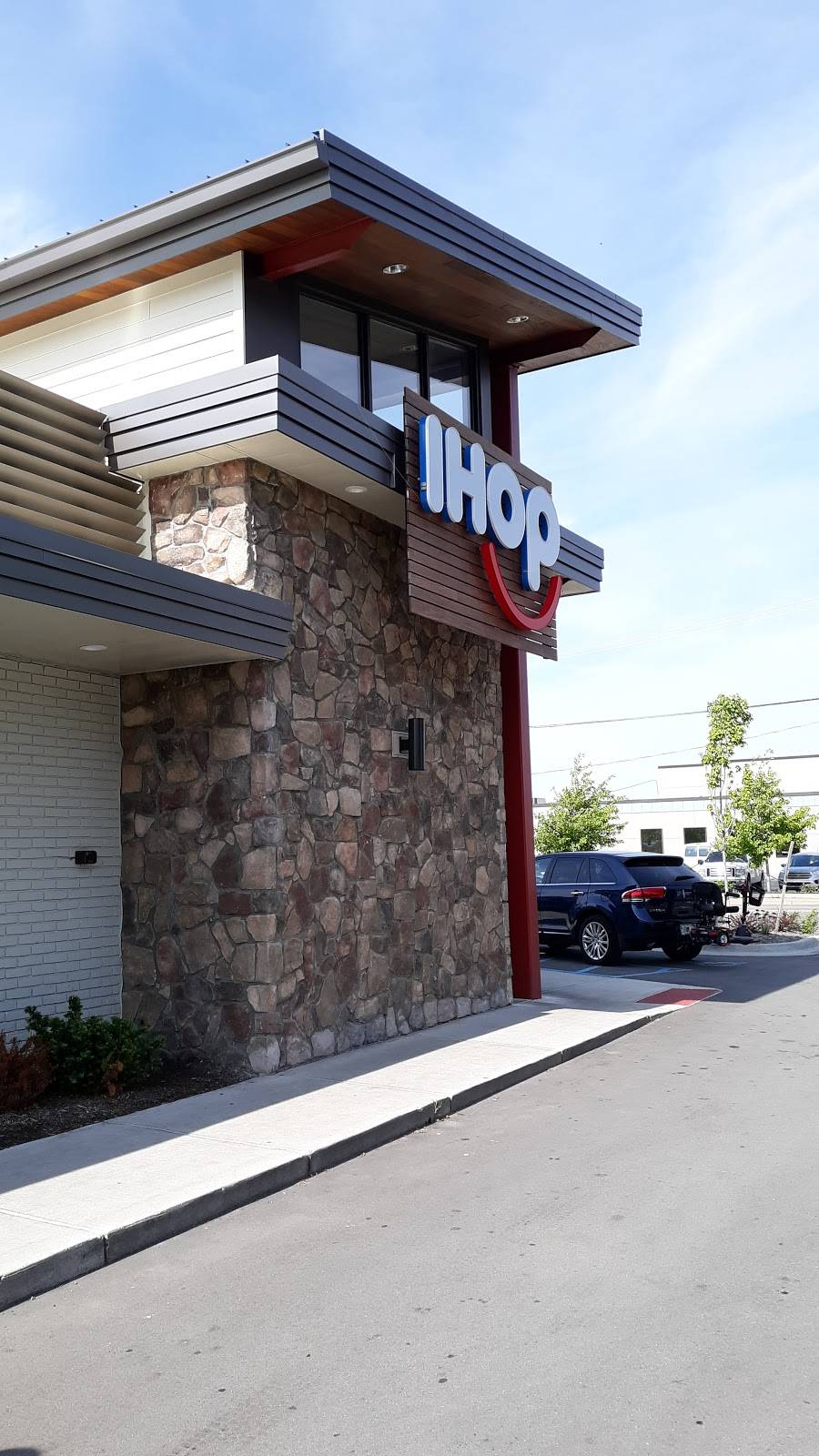 IHOP | restaurant | 1213 N Wisner St, Jackson, MI 49202, USA | 5179170808 OR +1 517-917-0808