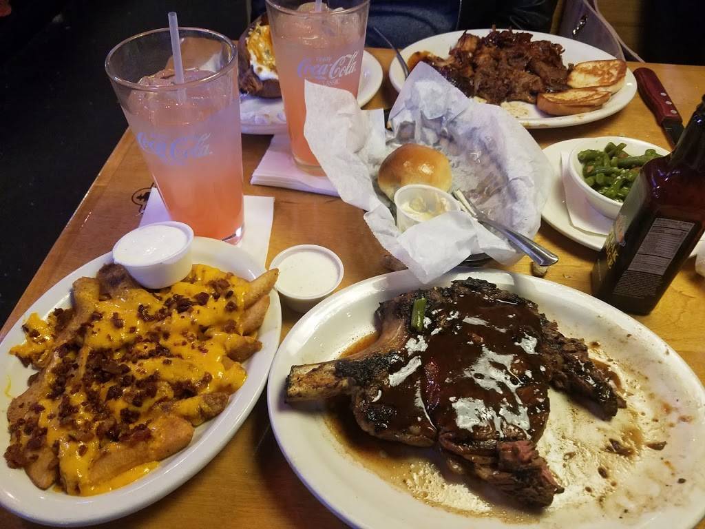 Texas Roadhouse | restaurant | 8051 N NW Roanridge Rd, Kansas City, MO 64151, USA | 8167417427 OR +1 816-741-7427