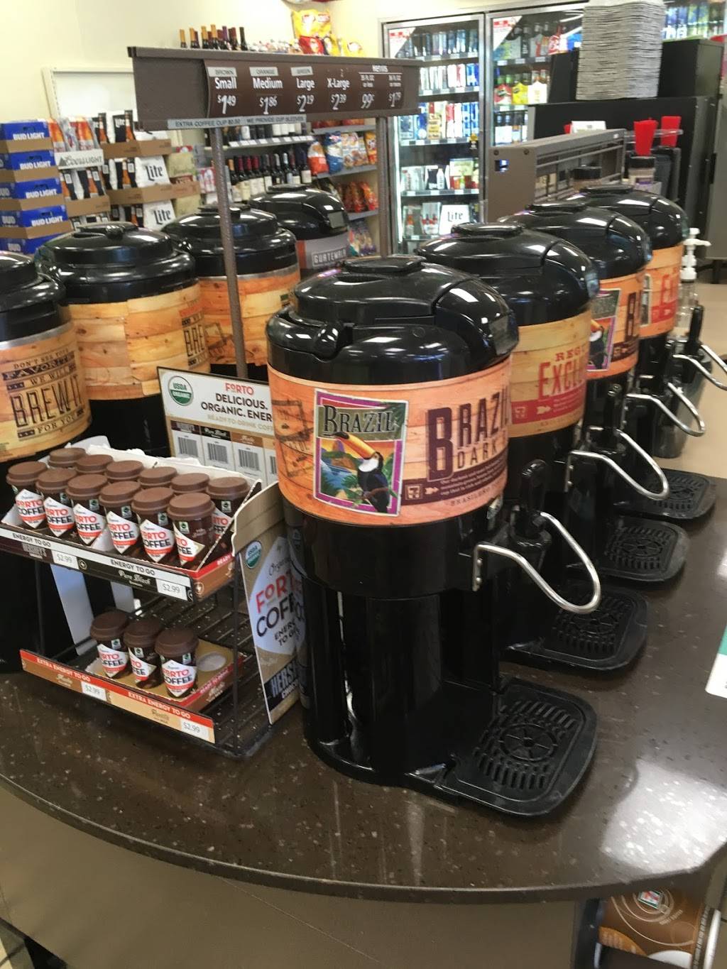 7-Eleven | bakery | 1400 Florida A1A, Vero Beach, FL 32963, USA | 7722319209 OR +1 772-231-9209