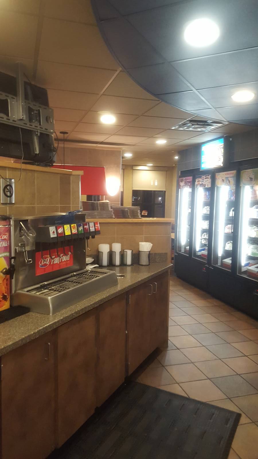 Dairy Queen Grill & Chill | restaurant | 12405 Main St, Martin, KY 41649, USA | 6068750376 OR +1 606-875-0376