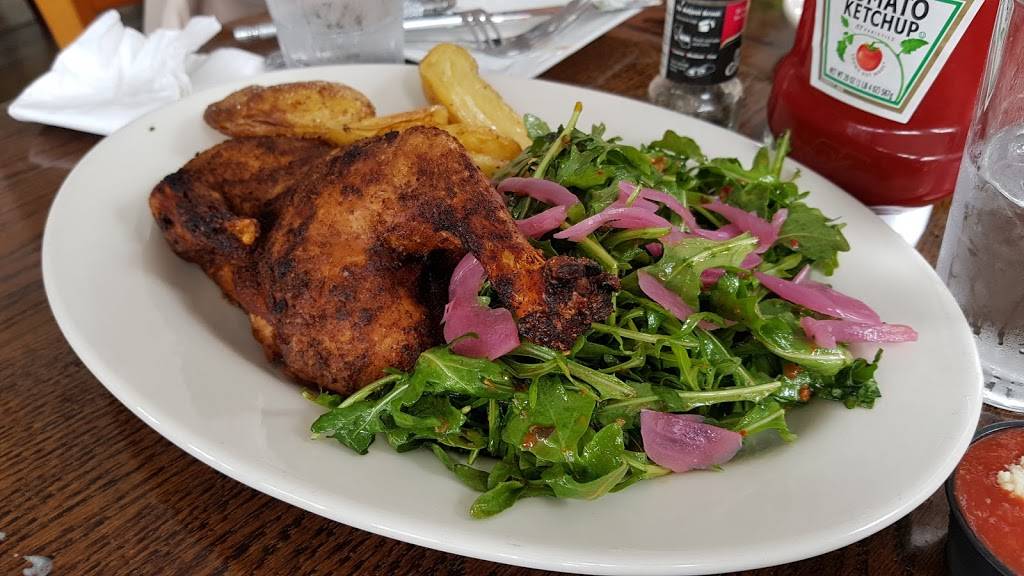 The Landing Restaurant | restaurant | 30 Bowens Wharf, Newport, RI 02840, USA | 4018474514 OR +1 401-847-4514