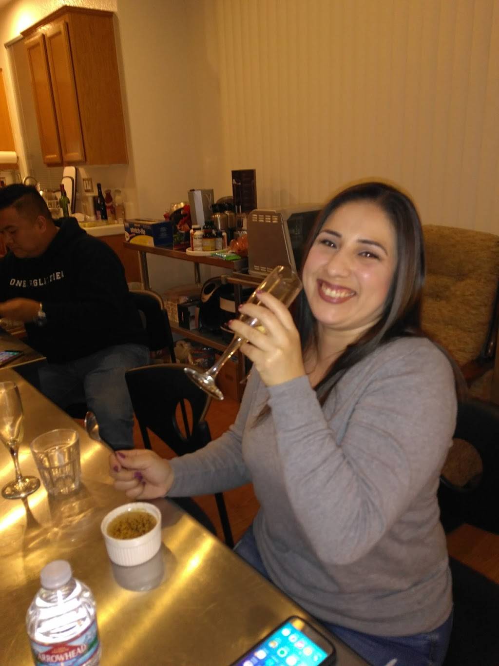 Wing Wong Kitchen | restaurant | 340 E Jericho Turnpike, Mineola, NY 11501, USA | 5168777830 OR +1 516-877-7830