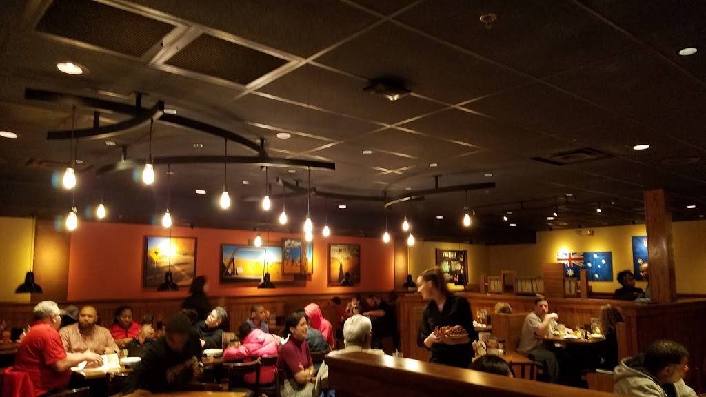 Outback Steakhouse | restaurant | 6000 E Main St, Columbus, OH 43213, USA | 6147559926 OR +1 614-755-9926