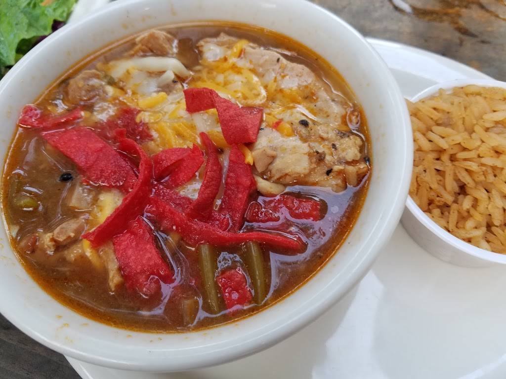 Willies Grill & Icehouse | restaurant | 24200 W, I-10, San Antonio, TX 78257, USA | 2106985337 OR +1 210-698-5337