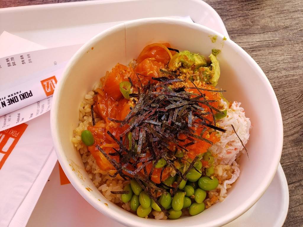 Poki One N Half | restaurant | 131 E Memory Ln, Santa Ana, CA 92705, USA | 6572125587 OR +1 657-212-5587