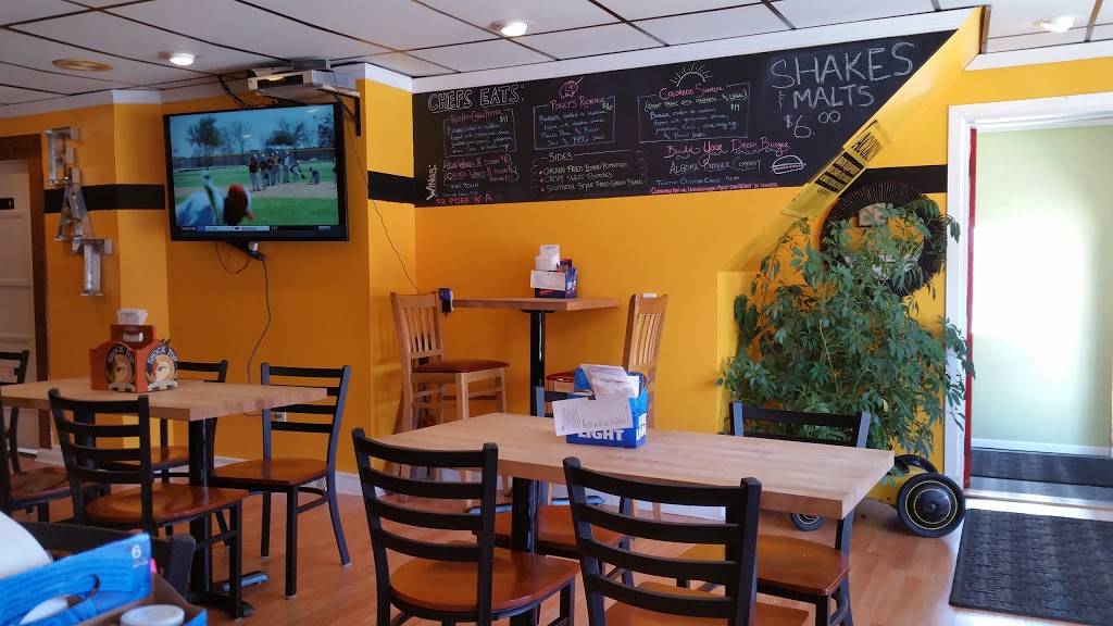 Skaliwag’s Burger Company | restaurant | 604 4th St, Algoma, WI 54201, USA | 9204878700 OR +1 920-487-8700