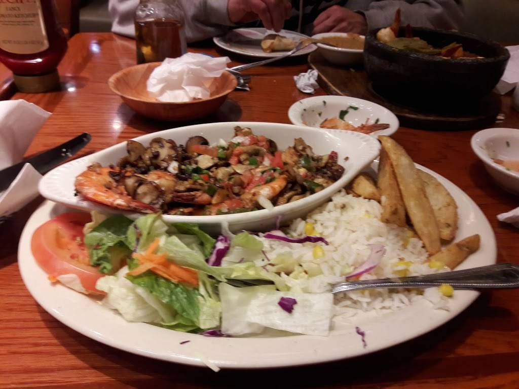 La Barca Restaurantes | restaurant | 4955 Florence Ave, Bell, CA 90201, USA | 3235600225 OR +1 323-560-0225