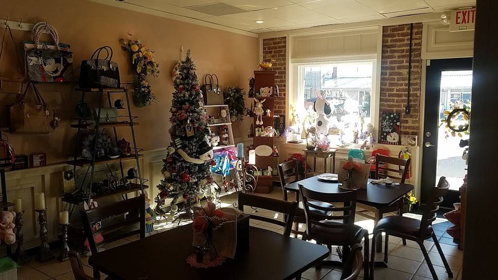 Danas Bakery | restaurant | 3 E Liberty St, York, SC 29745, USA | 8038184296 OR +1 803-818-4296