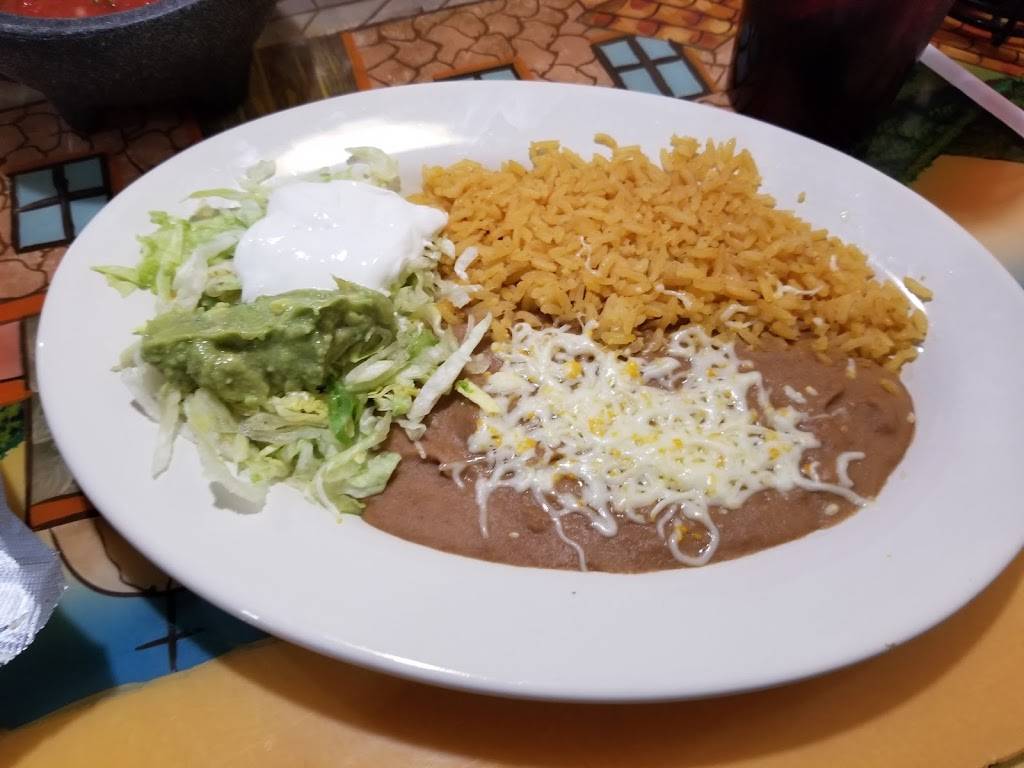 El Cerro Grande Mexican Restaurant | restaurant | 10572 Highland Rd, Hartland, MI 48353, USA | 8106329313 OR +1 810-632-9313