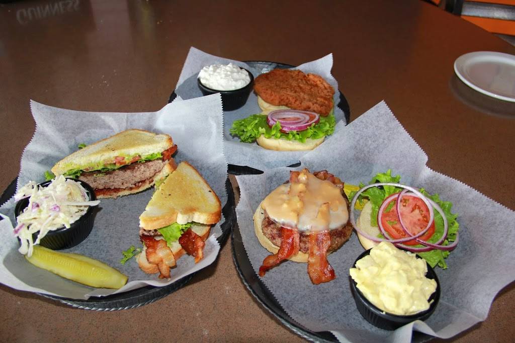 West Towne Pub | restaurant | 4518 Mortensen Rd #101, Ames, IA 50014, USA | 5152924555 OR +1 515-292-4555