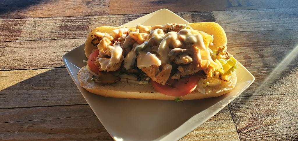 Sams Gyros and Seafood | restaurant | 4745 22nd Ave S, St. Petersburg, FL 33711, USA | 7277670010 OR +1 727-767-0010