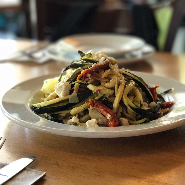 Blue Line Pizza | restaurant | 550 Hartz Ave, Danville, CA 94526, USA | 9253623295 OR +1 925-362-3295