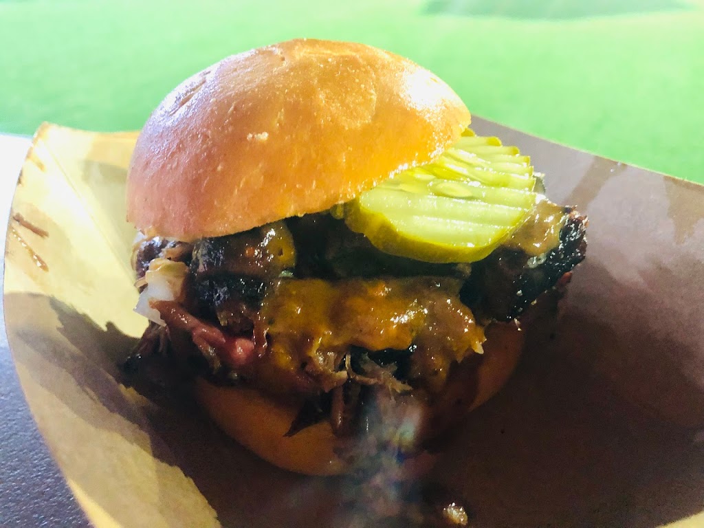 SLAB BBQ & Beer | restaurant | 905 E Whitestone Blvd, Cedar Park, TX 78613, USA | 8337522100 OR +1 833-752-2100