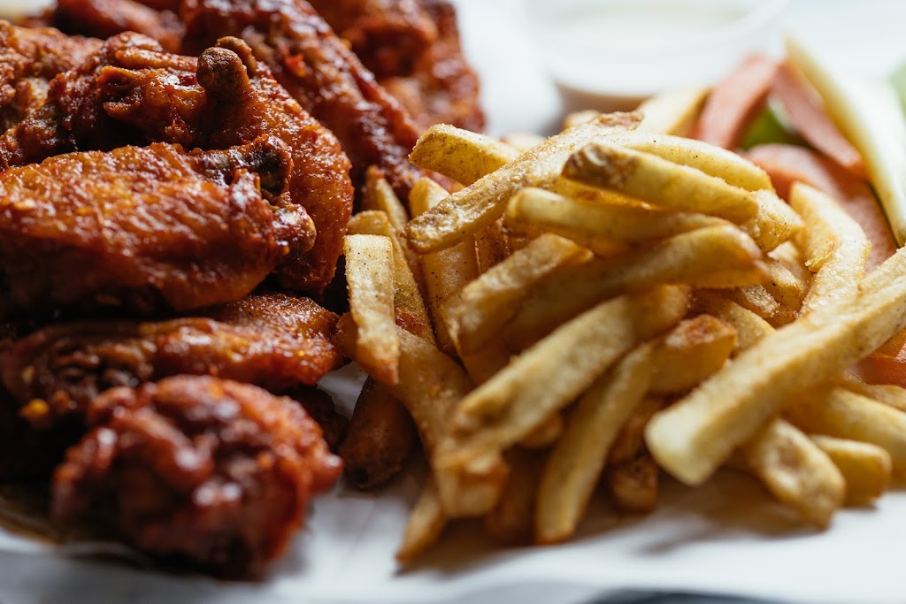 Beyond The Edge | restaurant | 112 S 11th St, Nashville, TN 37206, USA | 6152263343 OR +1 615-226-3343