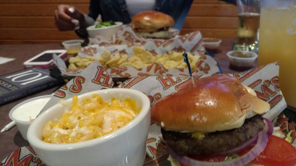 Hams Restaurant | restaurant | 2373 Riverside Dr, Danville, VA 24540, USA | 4347922360 OR +1 434-792-2360