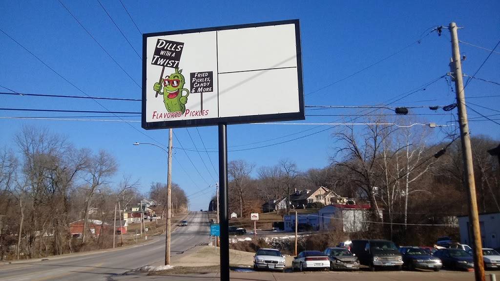 Dillswithatwist | restaurant | 1528 E McCarty St Suite 2, Jefferson City, MO 65101, USA | 5736450308 OR +1 573-645-0308