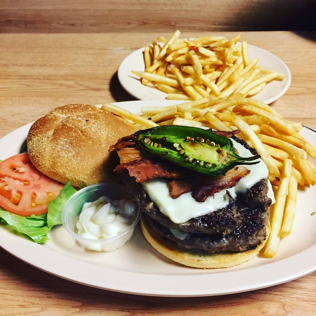 Steak N Egger | restaurant | 5556 W 26th St, Cicero, IL 60804, USA | 7086525422 OR +1 708-652-5422
