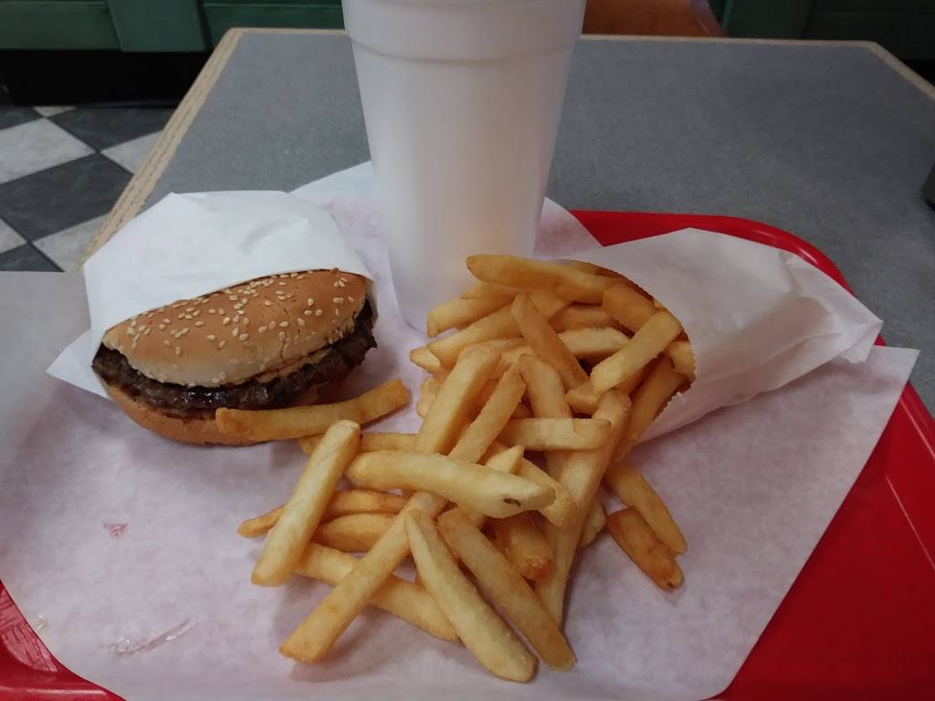 Chris Burgers | cafe | 407 Iowa Ave, Riverside, CA 92507, USA | 9517818542 OR +1 951-781-8542