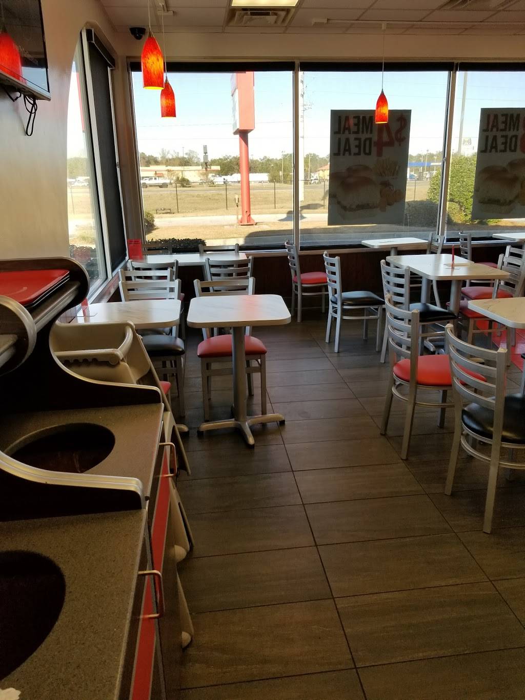 Krystal | meal takeaway | 163 Flash Foods Dr, Brunswick, GA 31523, USA | 9122659184 OR +1 912-265-9184