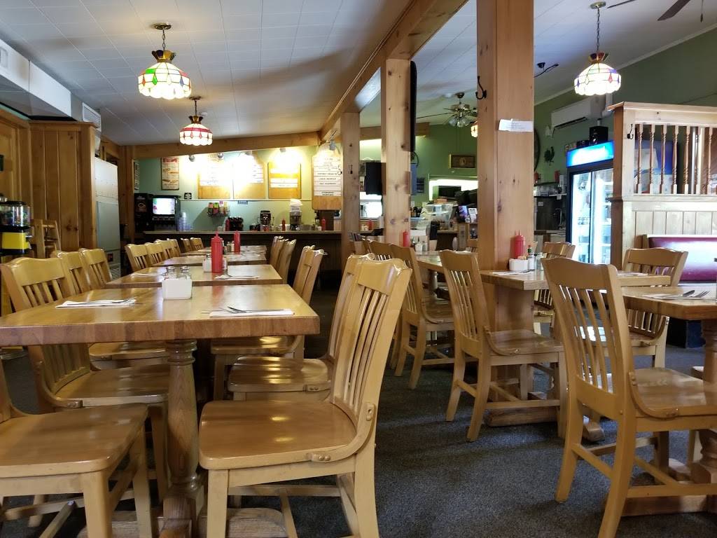 Bobs Country Kitchen | restaurant | 42 S Main St, Lanesborough, MA 01237, USA | 4134993934 OR +1 413-499-3934