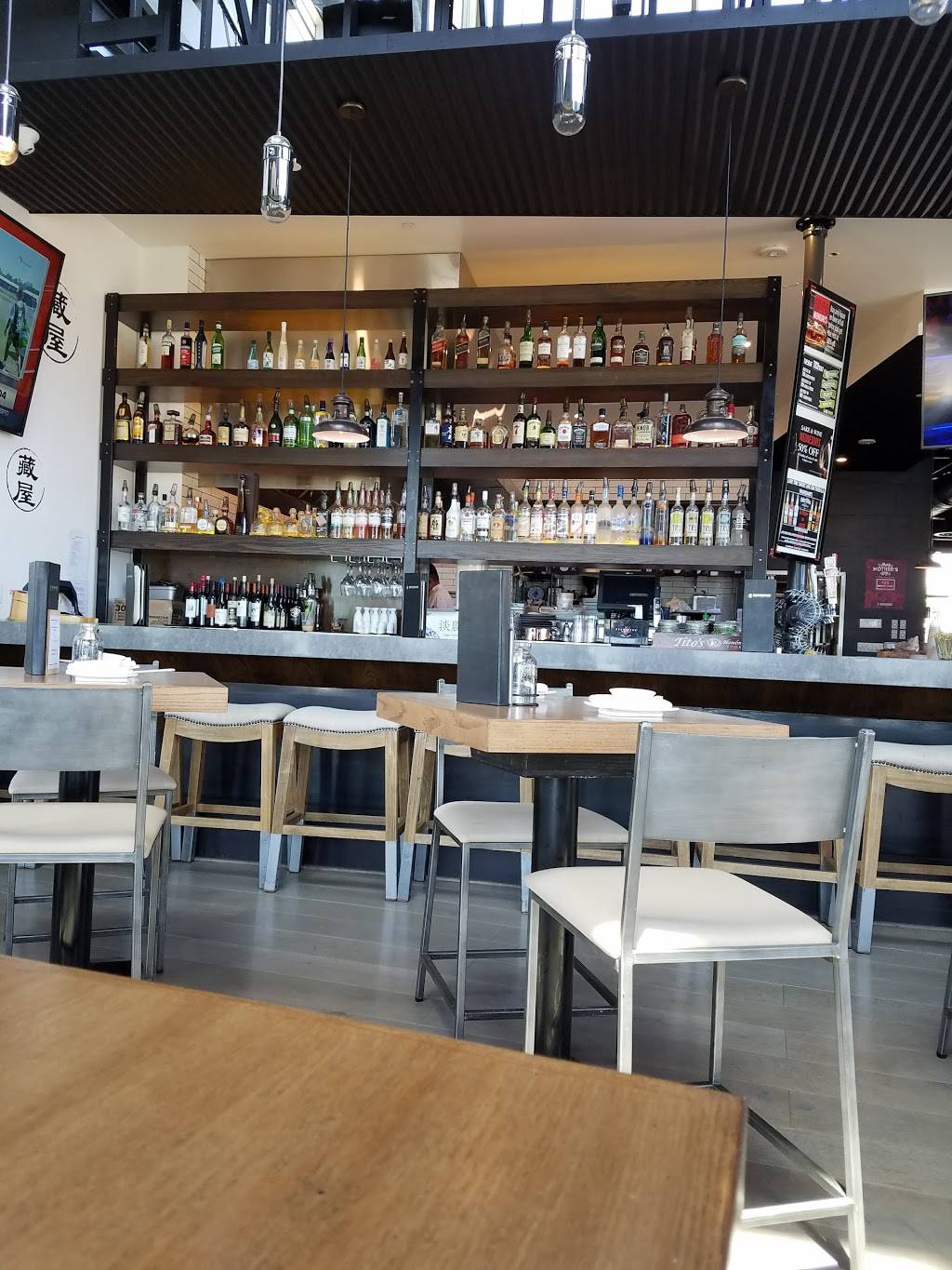 The Backhouse | restaurant | 21058 Pacific Coast Hwy m250, Huntington Beach, CA 92648, USA | 7143741010 OR +1 714-374-1010