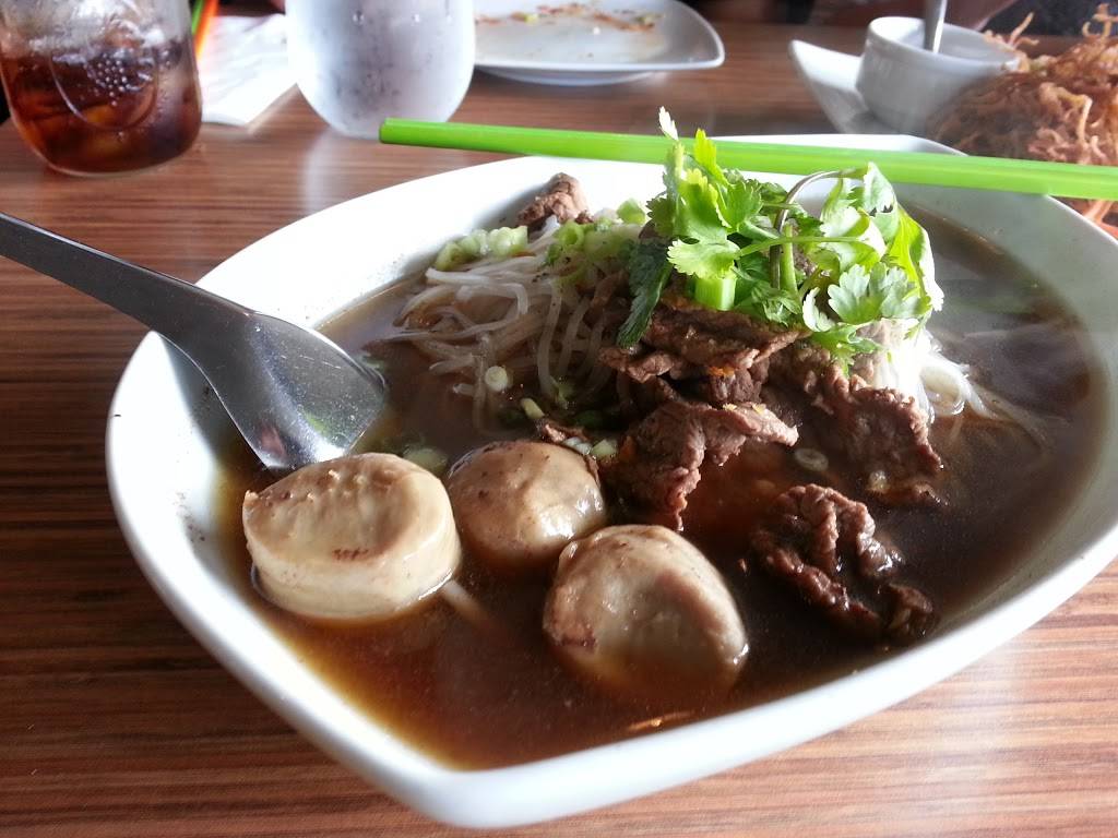 Sumran Thai Cuisine | restaurant | 6482 Westminster Blvd, Westminster, CA 92683, USA | 7148921149 OR +1 714-892-1149