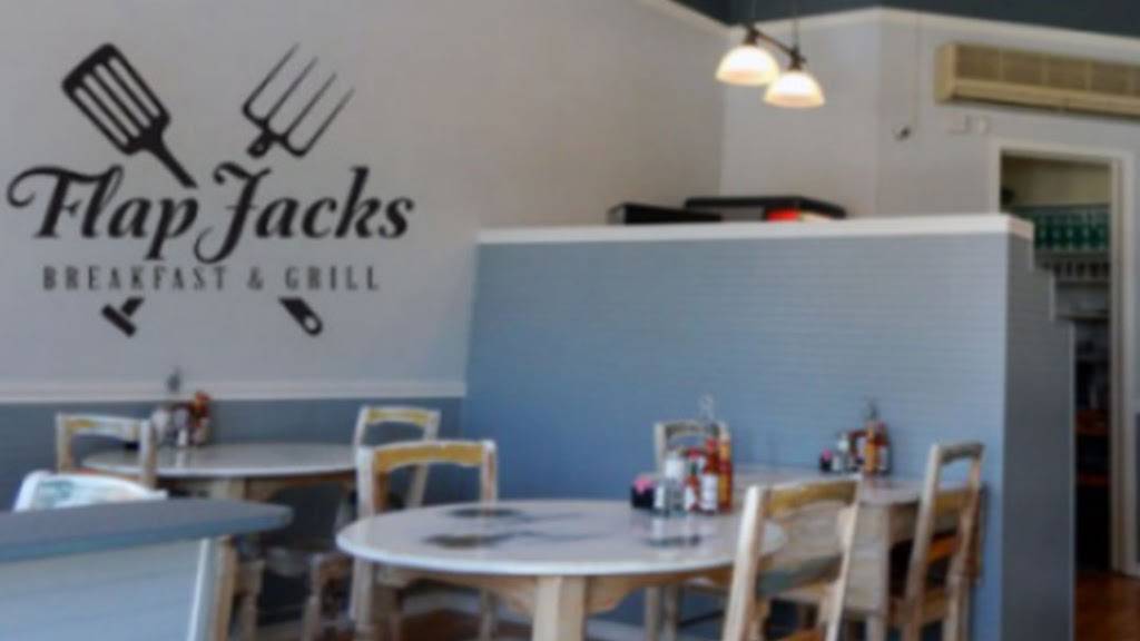 FlapJacks Breakfast & Grill | restaurant | 6881 Airline Hwy, Tres Pinos, CA 95075, USA | 8316285003 OR +1 831-628-5003