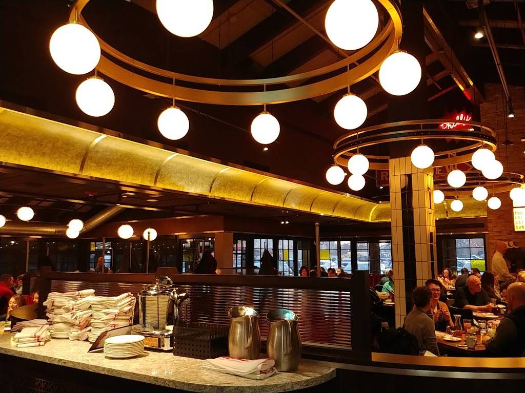 Cap City Fine Diner and Bar | restaurant | 1299 Olentangy River Rd, Columbus, OH 43212, USA | 6142913663 OR +1 614-291-3663