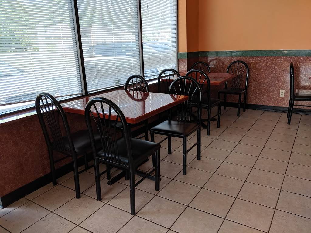 Lucky Kitchen | restaurant | 2370 S Wayne Rd, Westland, MI 48186, USA | 7345953333 OR +1 734-595-3333