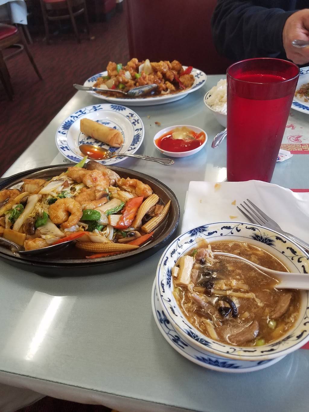 Peacock Chinese Restaurant | restaurant | 2881 McMurry Dr, Anderson, CA 96007, USA | 5303659833 OR +1 530-365-9833